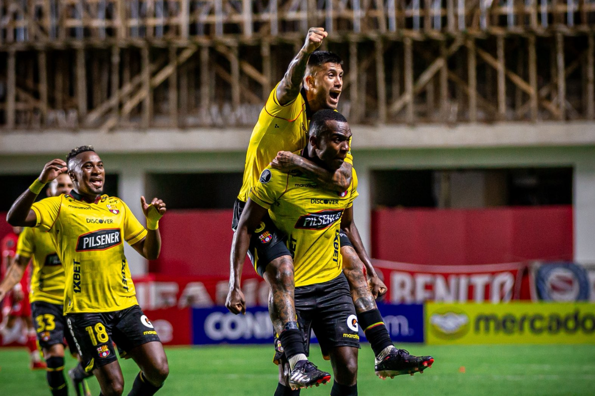 Barcelona clasifica a la fase 3 de la Copa Libertadores