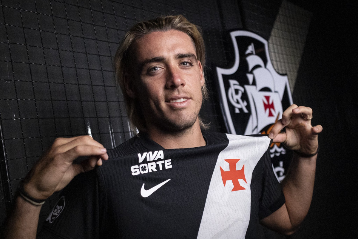 Claudio Spinelli ya es figura y hace goles con el Vasco Da Gama