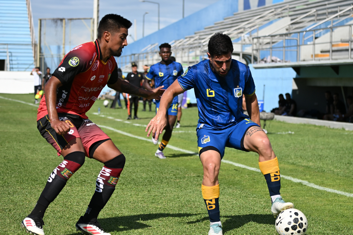 Delfín SC debuta con triunfo en la LigaPro