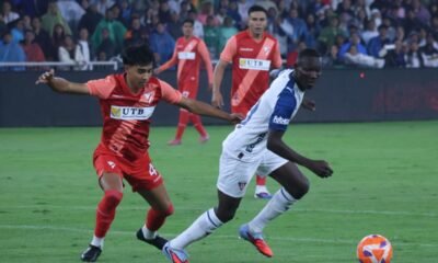 Janner Corozo anotó dos goles para Liga de Quito en su debut en la Noche Blanca, el 7 de febrero del 2026.