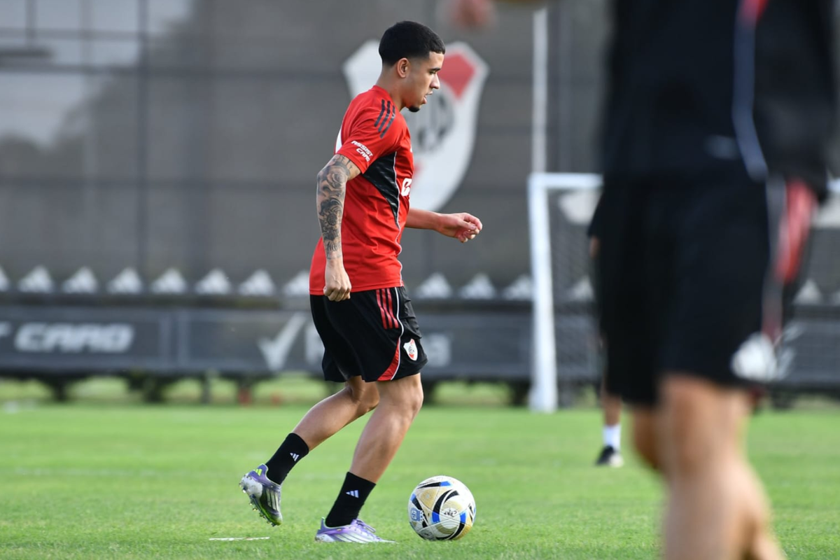 Marcelo Gallardo confía en el proceso de adaptación de Kendry Páez