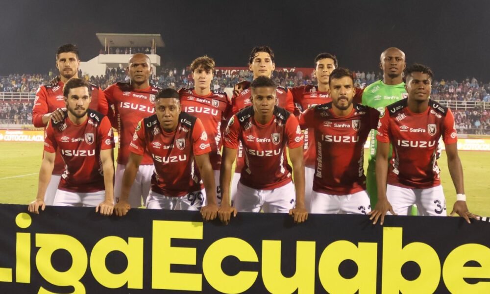 Leones juega con Guayaquil City. Foto: API
