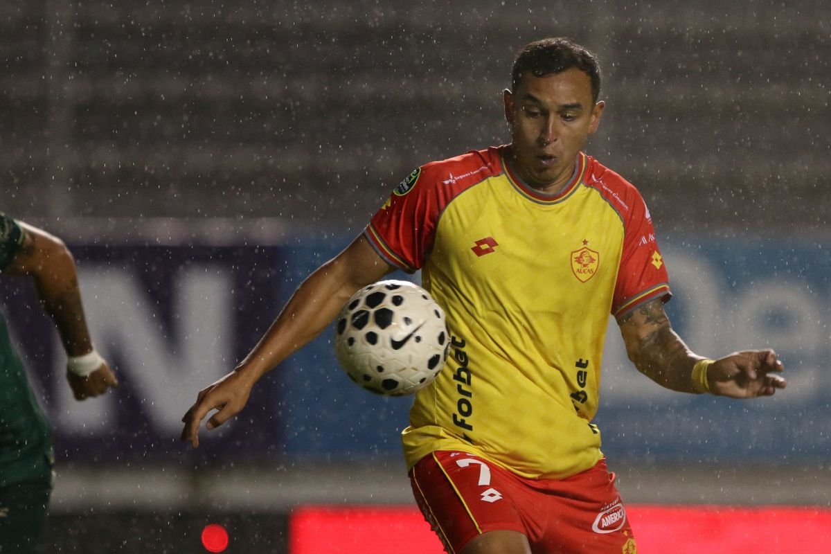 Aucas vence al Orense y suma su primera victoria en la LigaPro