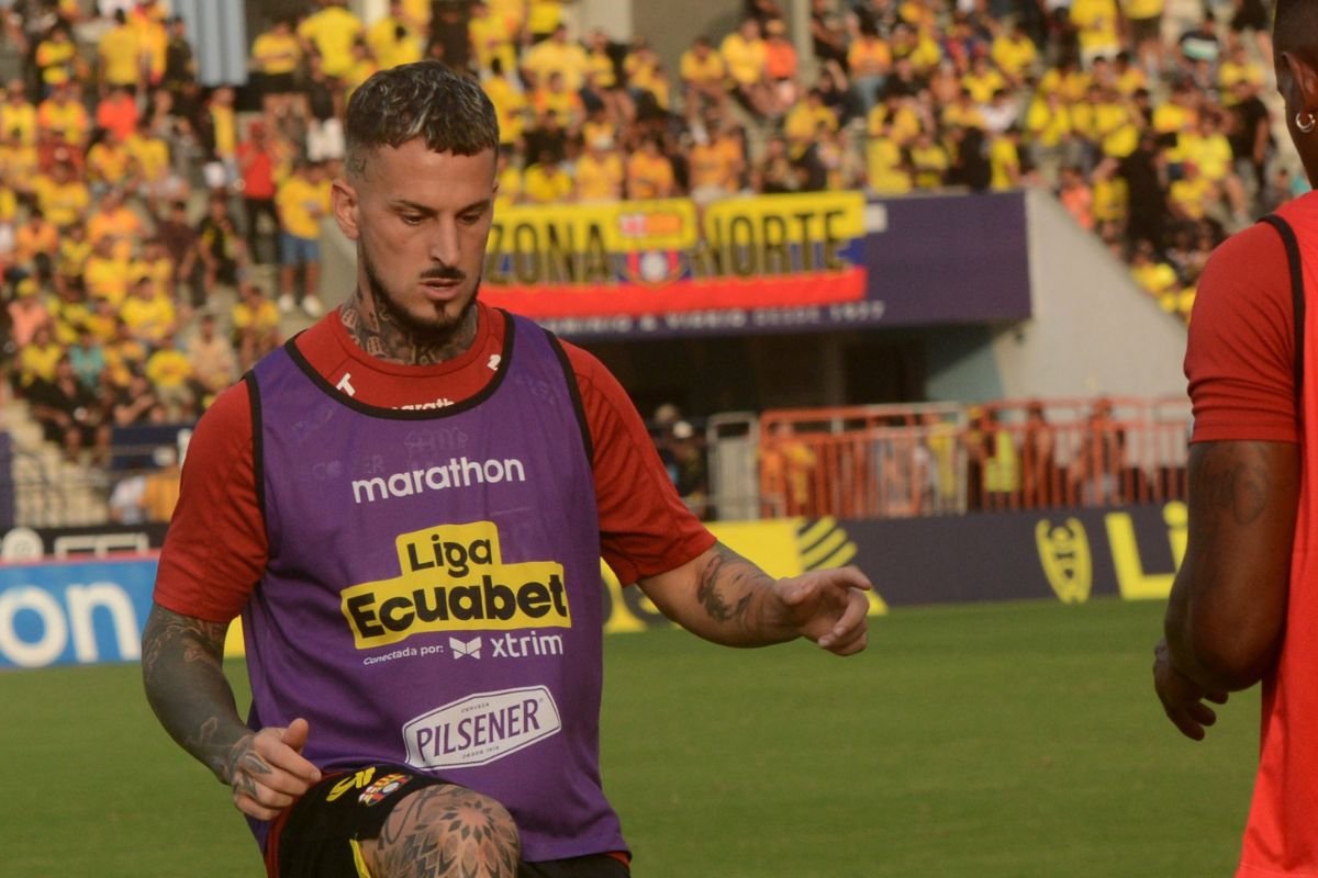 EN VIVO: Barcelona SC visita a Libertad FC en Loja