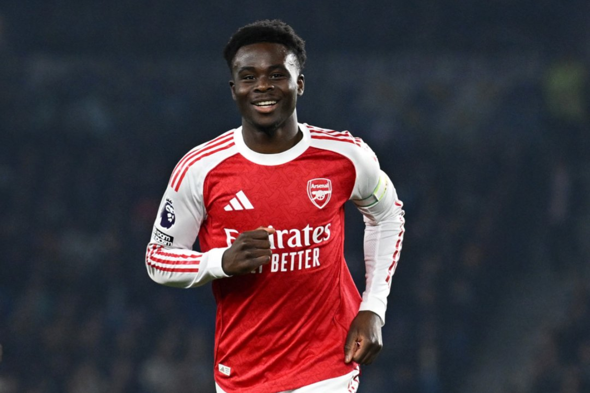 El Arsenal, de Piero Hincapié, vence al Brighton y se acerca al título