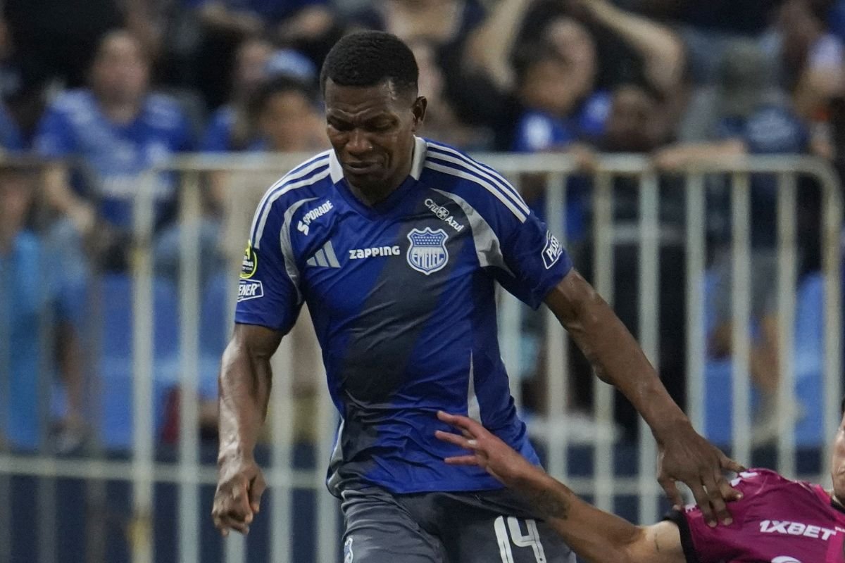 EN VIVO: Emelec visita al Mushuc Runa