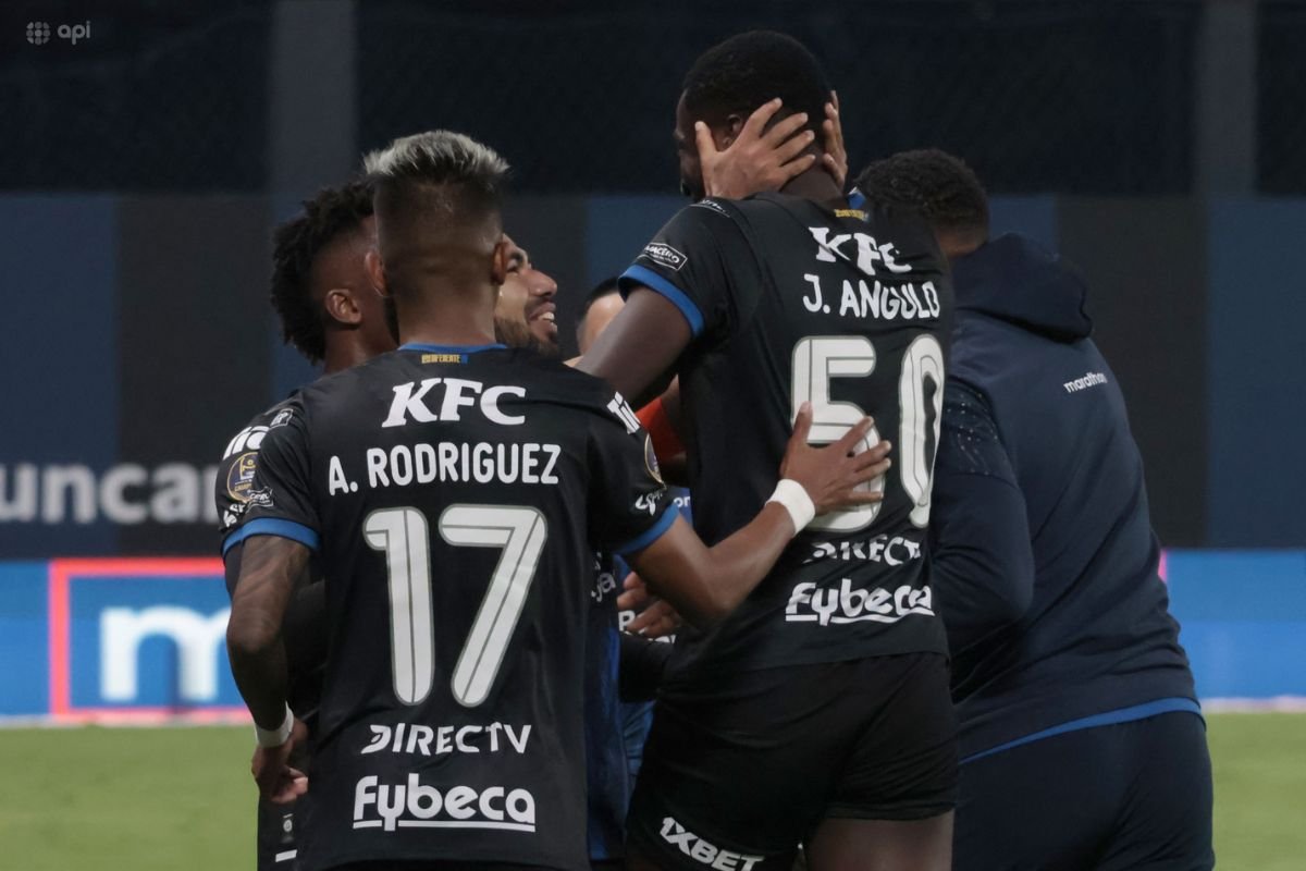 Independiente del Valle vence a Mushuc Runa en un partido con tres expulsados