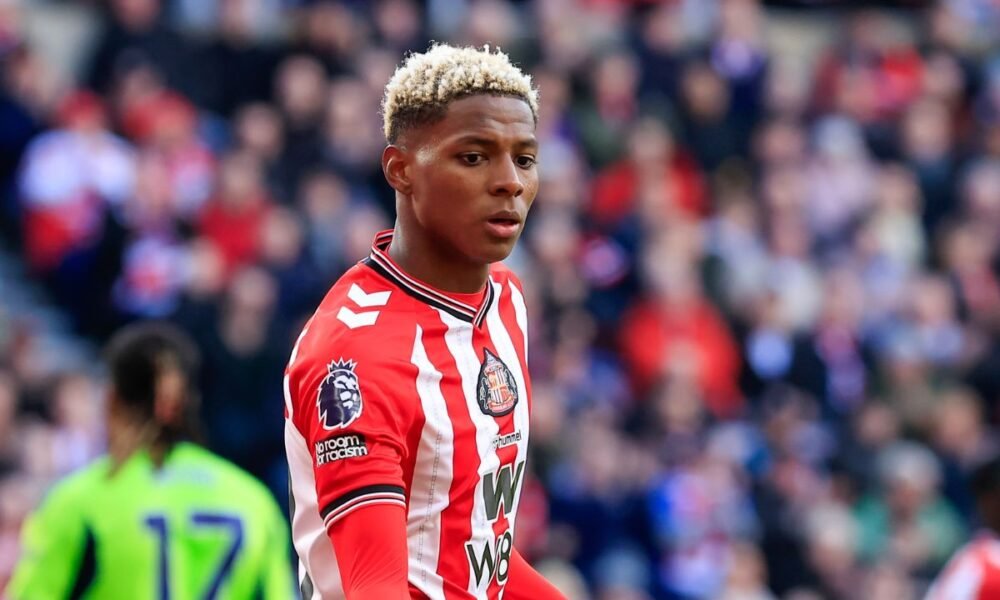 Nilson Angulo consigue su primera victoria en Premier League