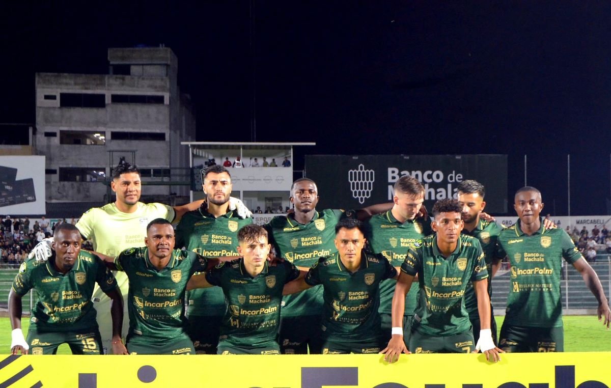 Orense juega de local en el estadio 9 de Mayo de Machala. Foto: API