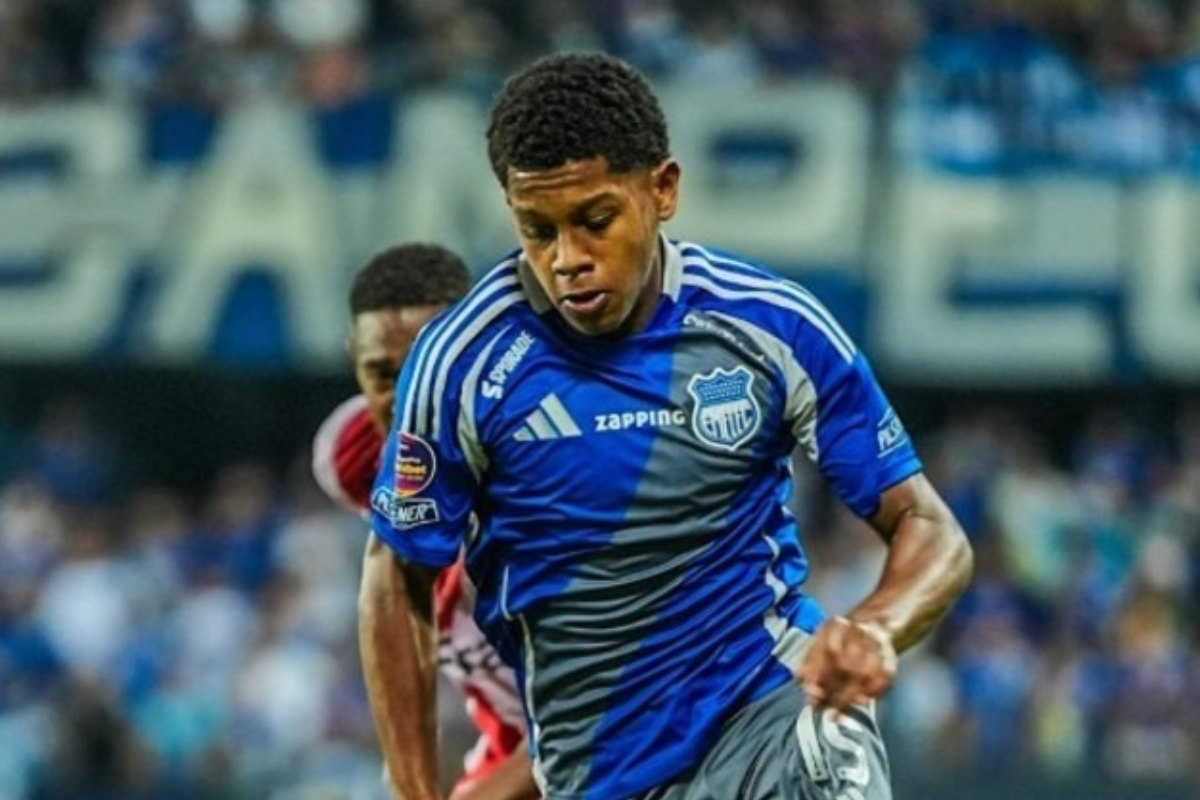 Sebastián Beccacece llama a sparrings a la fecha FIFA