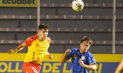 Santiago Morales, de Aucas, y Franco Ratoti, de Delfín. Foto: API
