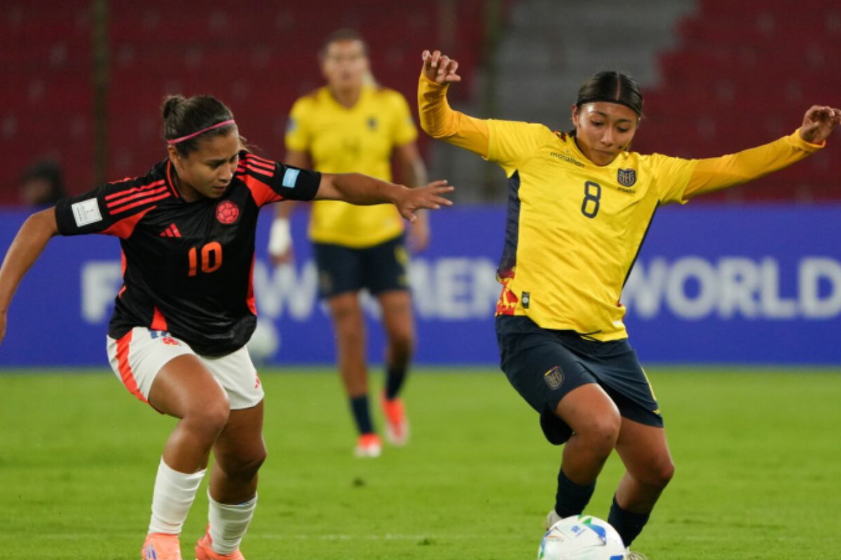 Ecuador se alista para enfrentar a Paraguay en la Liga de Naciones Femenina