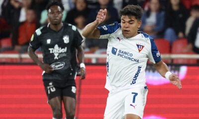 Rodney Redes apunta a la victoria ante Barcelona SC