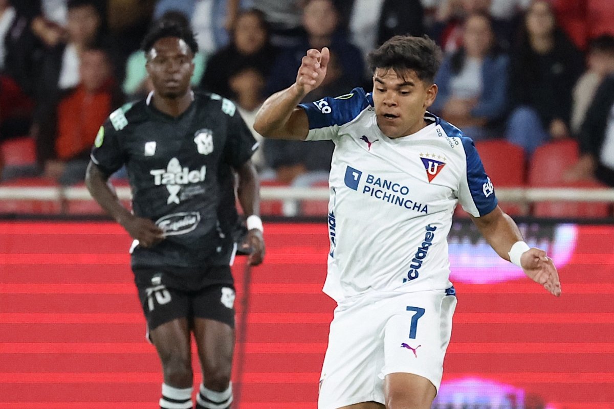 Rodney Redes apunta a la victoria ante Barcelona SC