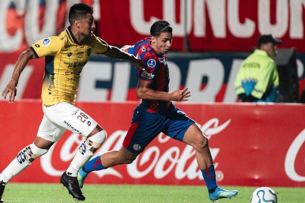San Lorenzo y Deportivo Cuenca se enfrentaron en Buenos Aires. Foto: San Lorenzo