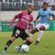 Junior Sornoza, de Independiente del Valle, y Emiliano Clavijo, de Universidad Católica, en la Supercopa. Foto: API