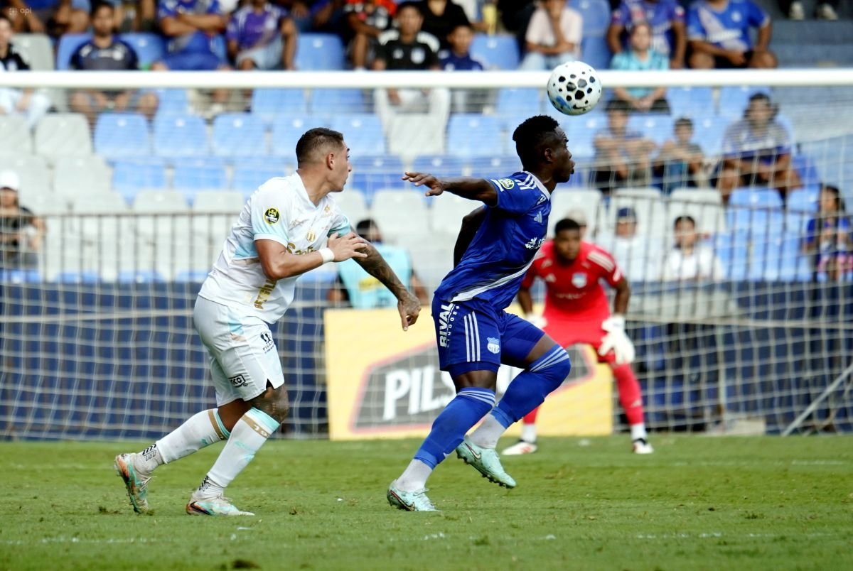 Emelec y Macará se enfrentaron en el estadio Capwell, en la fecha 15 de LigaPro. Foto: API