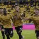 La plantilla de Barcelona SC celebra un gol marcado ante Manta FC. Foto: API