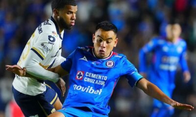Pedro Vite, en el partido con Pumas ante Cruz Azul. Foto: Liga MX