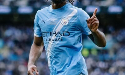 Antoine Semenyo festeja el gol del título. Foto: Manchester City