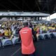 Hinchas de Ecuador preparan todo para realizar los banderazos durante la fase de grupos del Mundial 2026. Foto: La Tri