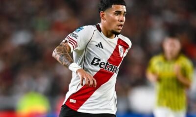 Kendry Páez sumando minutos con la indumentaria de River Plate. Foto: Redes sociales de Kendry Páez