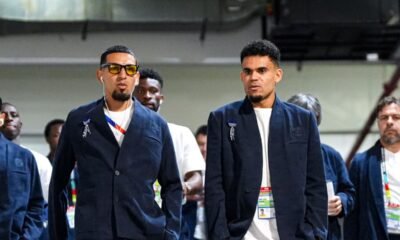 Figuras de Colombia llegando al Estadio Azteca para el partido frente a Uzbekistán. Foto: Colombia