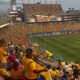 Estadio casi lleno de hinchas ecuatorianos en el debut de La Tri. Foto: Tito Rosales