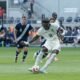 Jordy Caicedo anota de penal, el gol ante Guatemala. Foto: La Tri