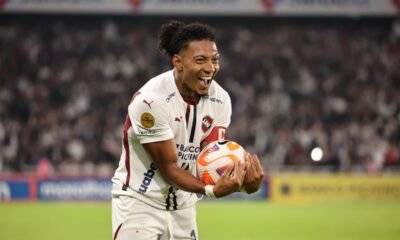 José Quintero en la goleada 3-0 a Barcelona SC en octubre de 2025. Foto: API