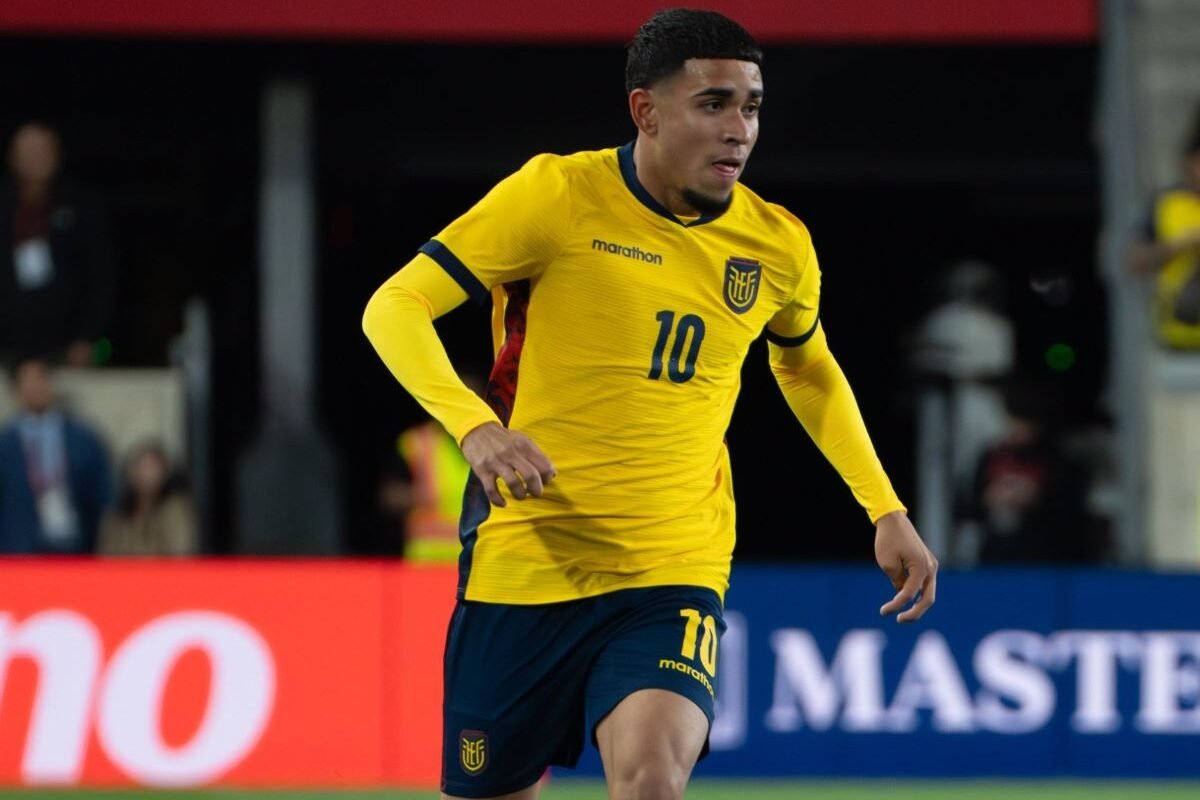 Kendry Páez mantendrá el dorsal 10 en el Mundial 2026. Foto: La Tri