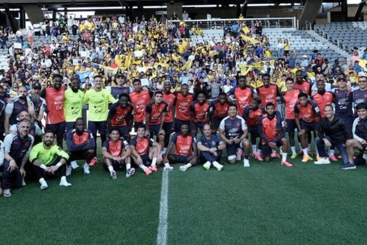 La Selección de Ecuador entrenó a puertas abiertas este 2 de junio. Foto: La Tri