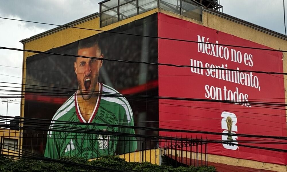 Publicidad del Mundial hay en todos los sectores. Foto: Tito Rosales