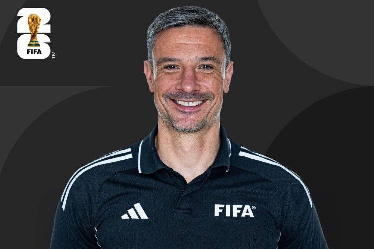 Slavko Vincic será el árbitro para el partido de Ecuador frente a México. Foto: FIFA