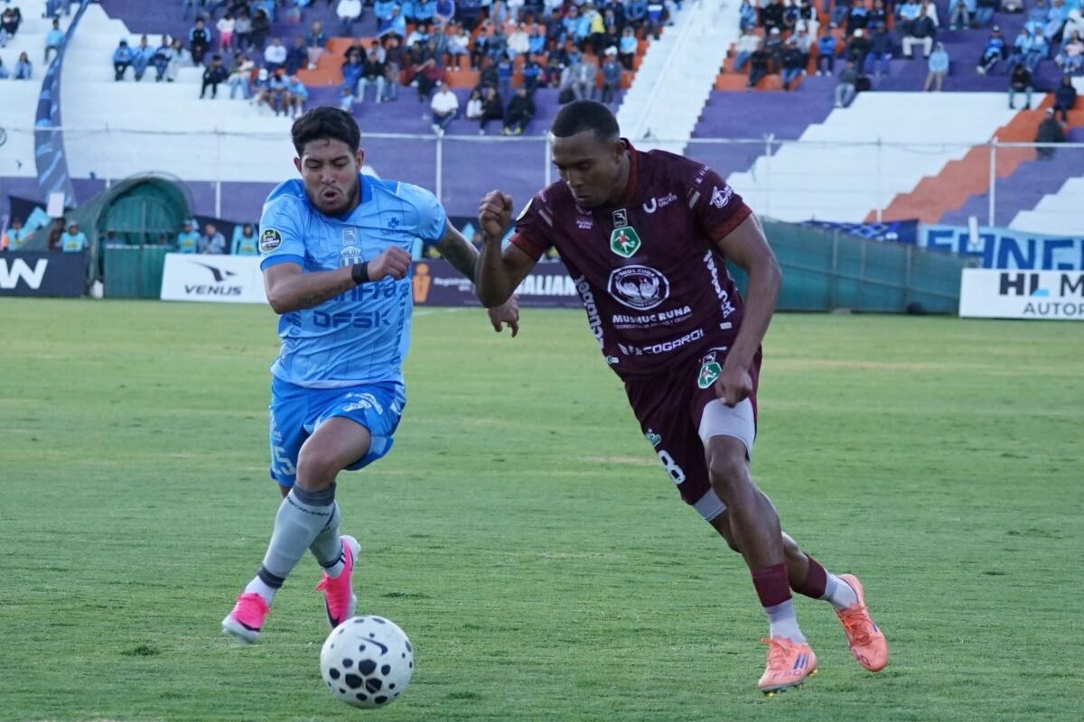 Macará triunfó 2-0 sobre Mushuc Runa este martes 14 de julio. Foto: API
