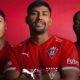 Liga presenta camiseta en conmemoración a los 18 años de su primera Copa Libertadores. Foto: Liga de Quito
