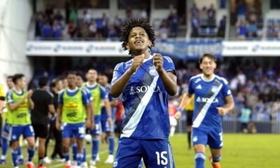 Luis Fragozo celebrando su gol ante Liga de Quito el 25 de abril del 2026. Foto Emelec