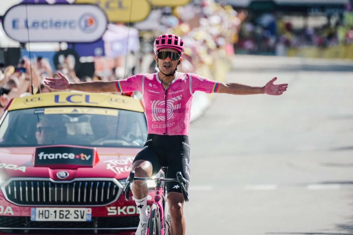 Richard Carapaz gana la etapa 18 del Tour de Francia 2026. Foto Tour de Francia