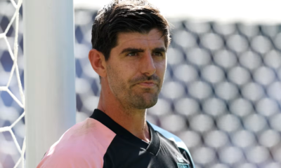 Thibaut Courtois calentando previa al partido frente a Estados Unidos. Foto: FIFA