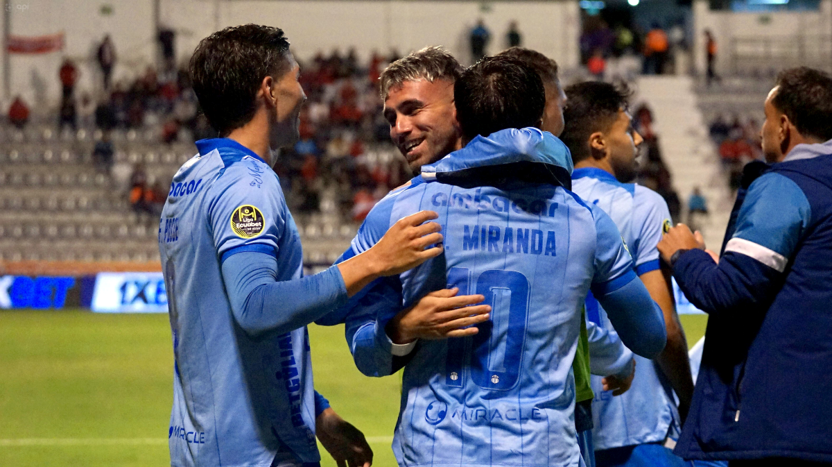 Macará celebrando el primer gol anota por Matías Miranda. Foto: API