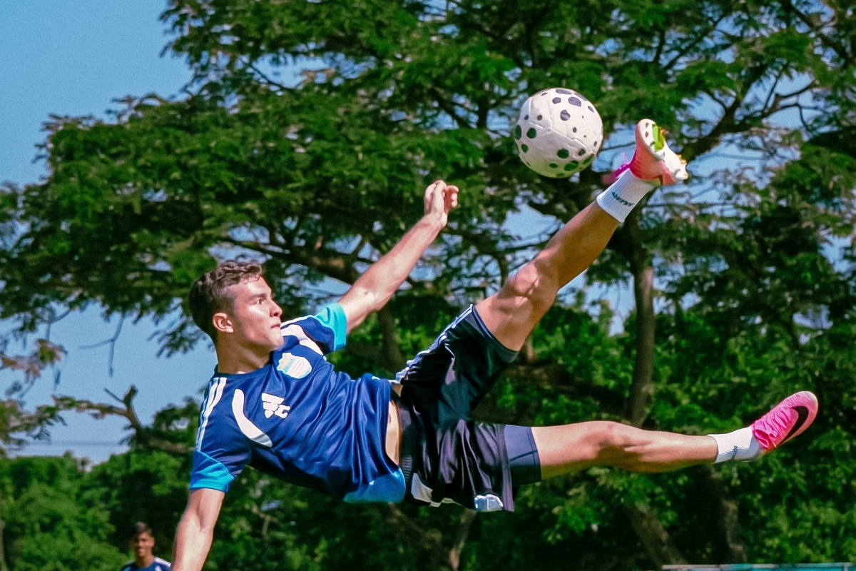 Emelec entrena pensando en conseguir la victoria frente a Barcelona SC. Foto: Emelec
