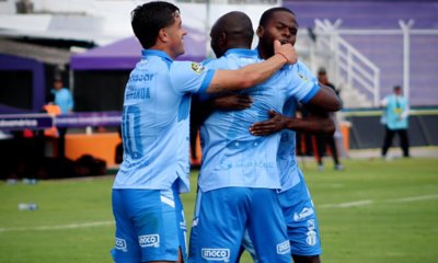 Macará celebrando la goleada frente a Deportivo Cuenca en Ambato. Foto: Redes sociales de Macará