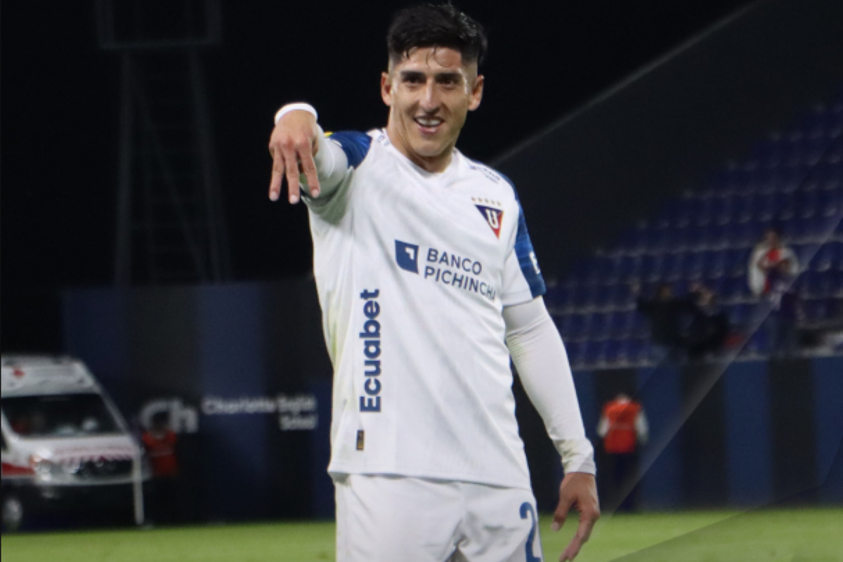 Fernando Cornejo celebrando la clasificación a octavos de final de la Copa Ecuador. Foto: Copa Ecuador
