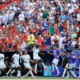 Francia celebrando el segundo gol anotado por Dembélé. Foto: FIFA