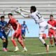 Hamilton Piedra, golero de Aucas, en el juego ante Delfín. Foto: API