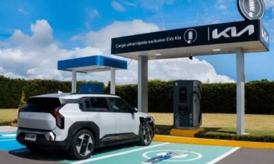 Kia cuenta con una red de electrolineras de carga ultrarrápida en Ecuador. Foto: KIA
