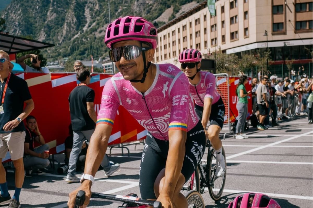 Richard Carapaz en la etapa 4 de La Vuelta a España. Foto EF ProCycling