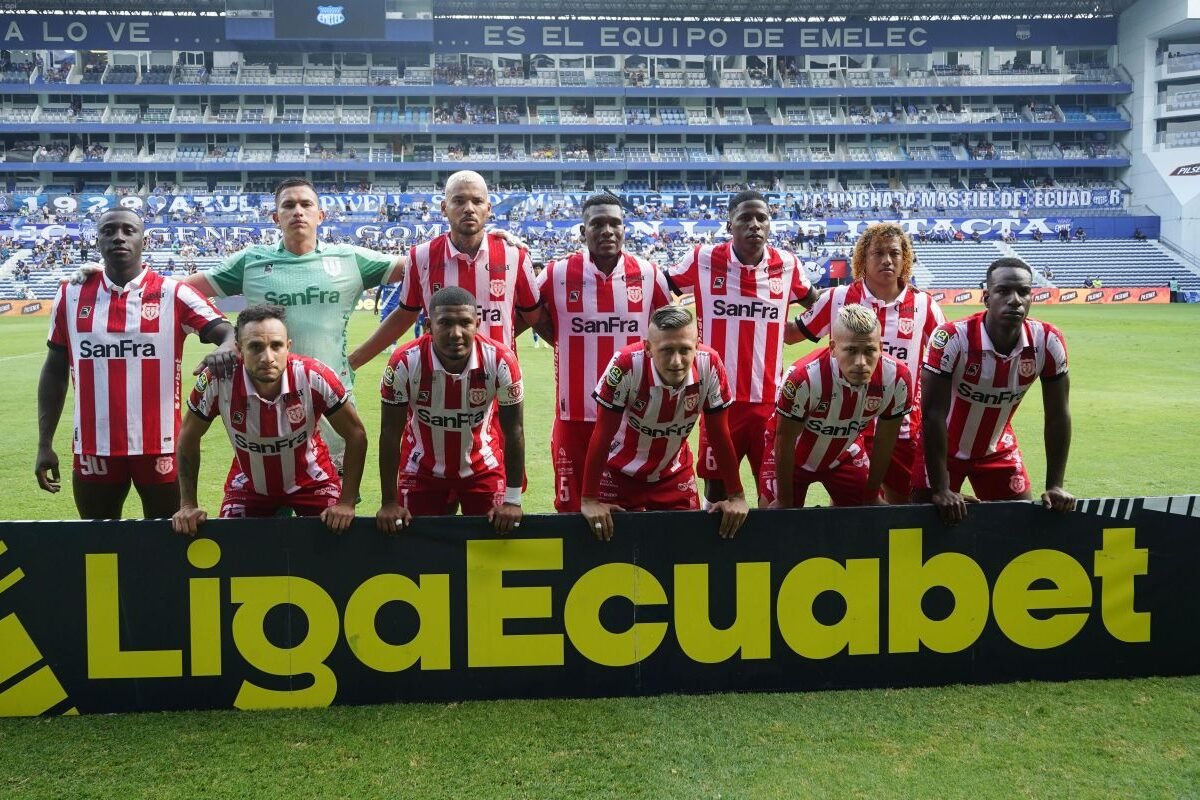 El plantel de Técnico Universitario en el segundo semestre. Foto: API
