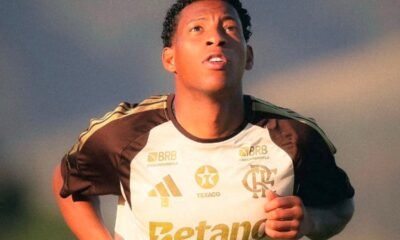 Gonzalo Plata entrenando con Flamengo. Foto: Flamengo