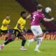 Richard Schunke, de IDV, marca a Tomás Rodríguez, de Barcelona SC. Foto: API